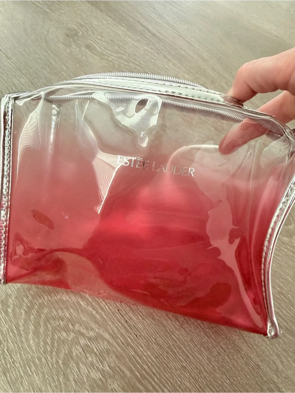 Estee Lauder branded estée